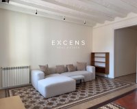 Alquiler larga estancia - Piso - Barcelona - Eixample