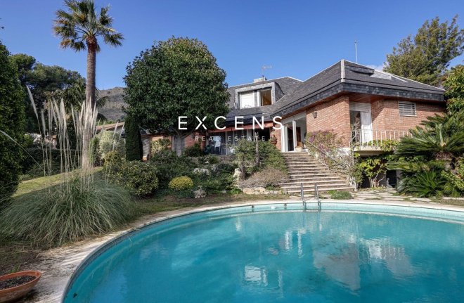 House / Villa - Sale - Barcelona - Pedralbes