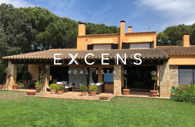 House / Villa - Sale - Empordà - Empordà