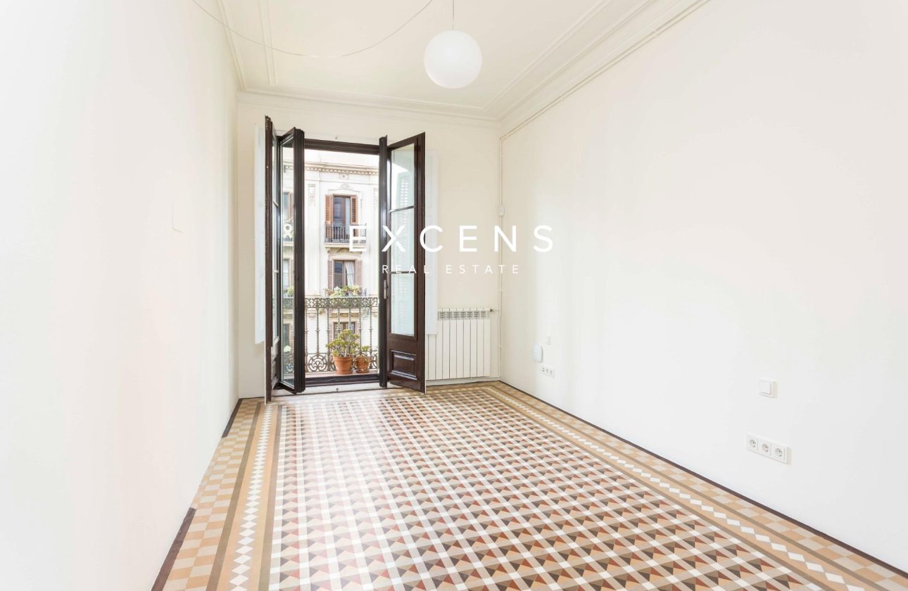 Long Term Rental - Flat - Barcelona - Eixample