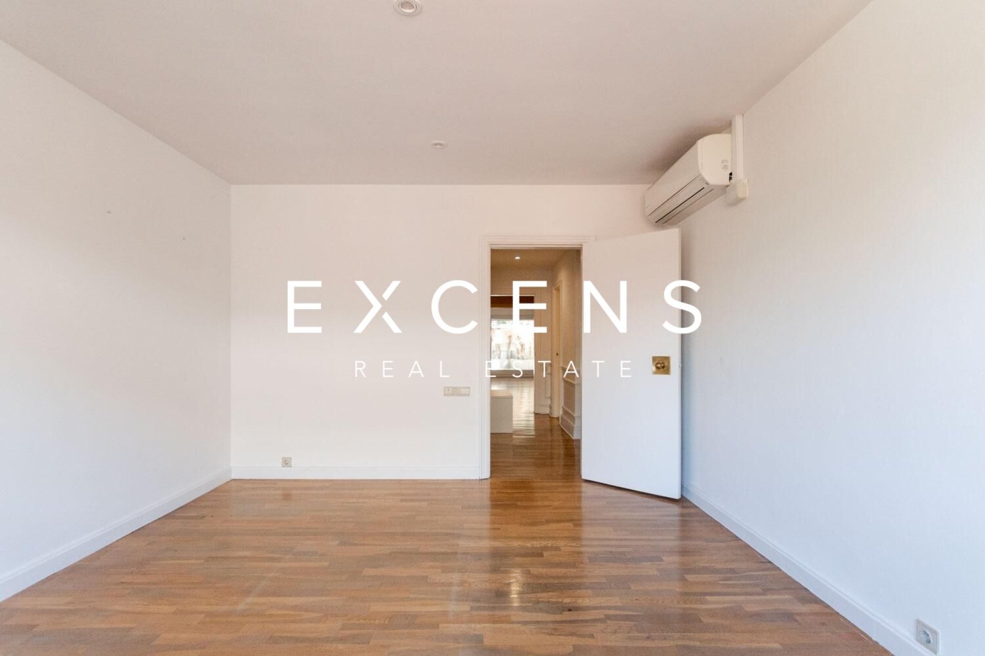 Long Term Rental - Flat - Barcelona - Les Tres Torres