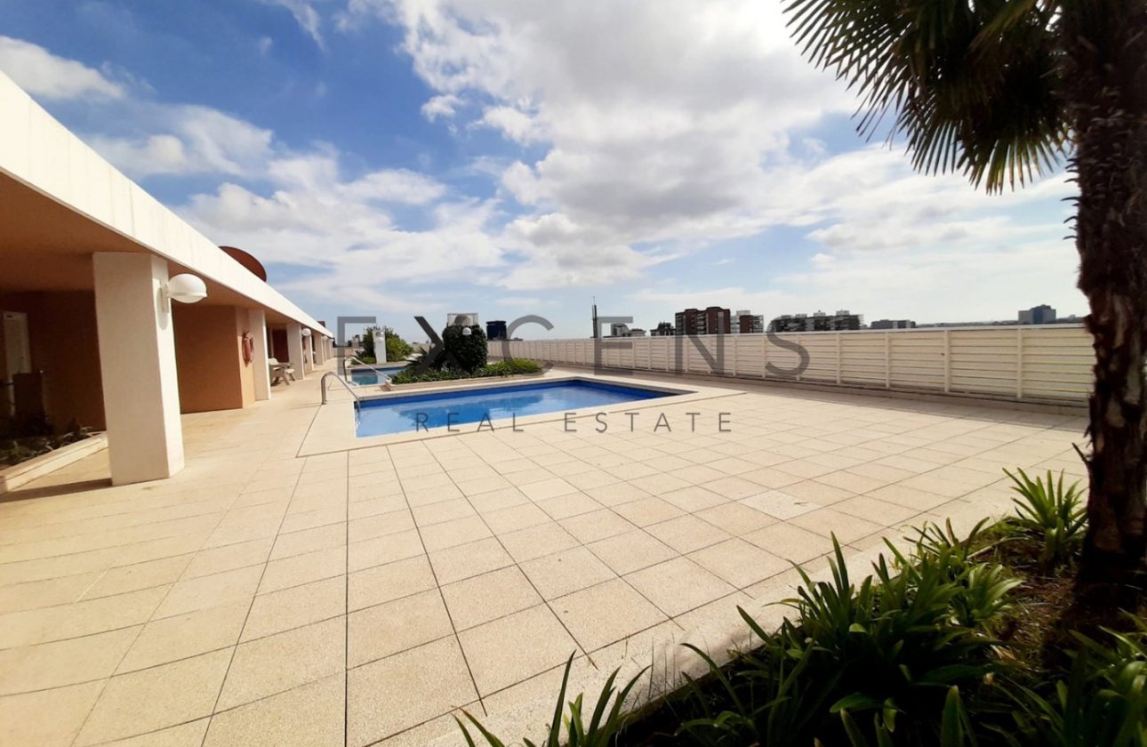 Long Term Rental - Flat - Barcelona - Sarrià
