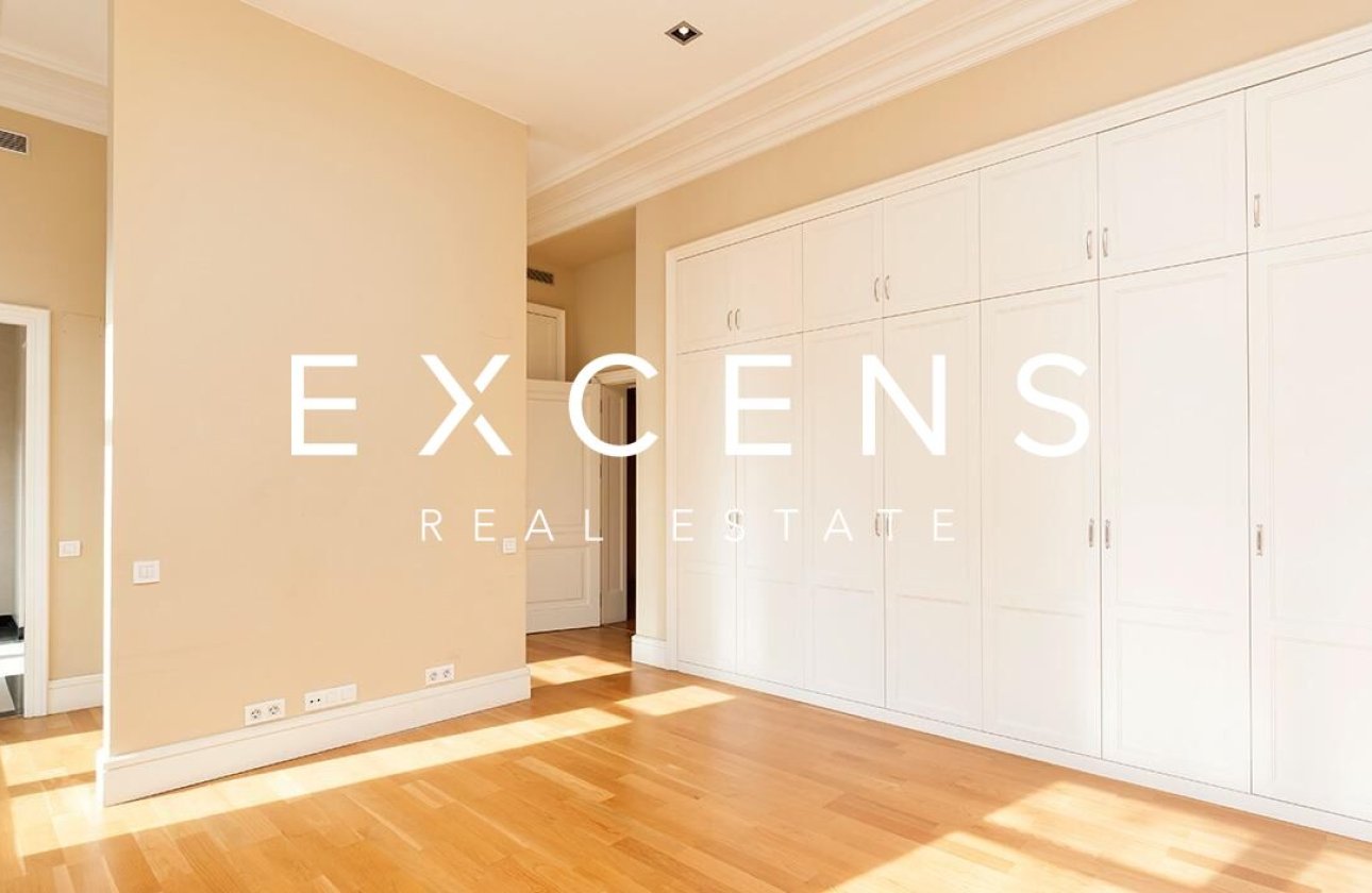 Long Term Rental - Flat - Barcelona - Upper Area