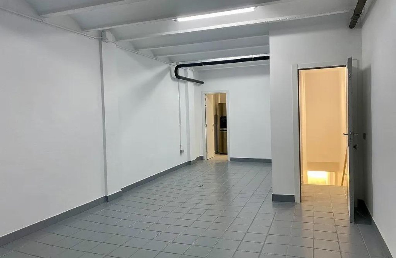 Long Term Rental - Flat - Barcelona - Upper Area