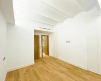 Long Term Rental - Flat - Barcelona - Upper Area