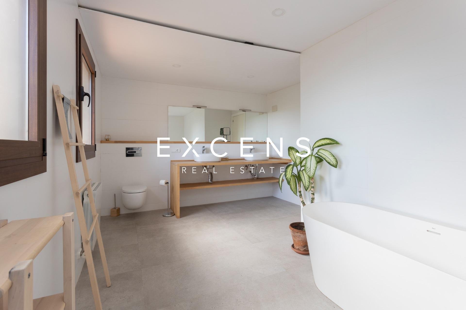 Long Term Rental - House / Villa - Barcelona - Sarrià