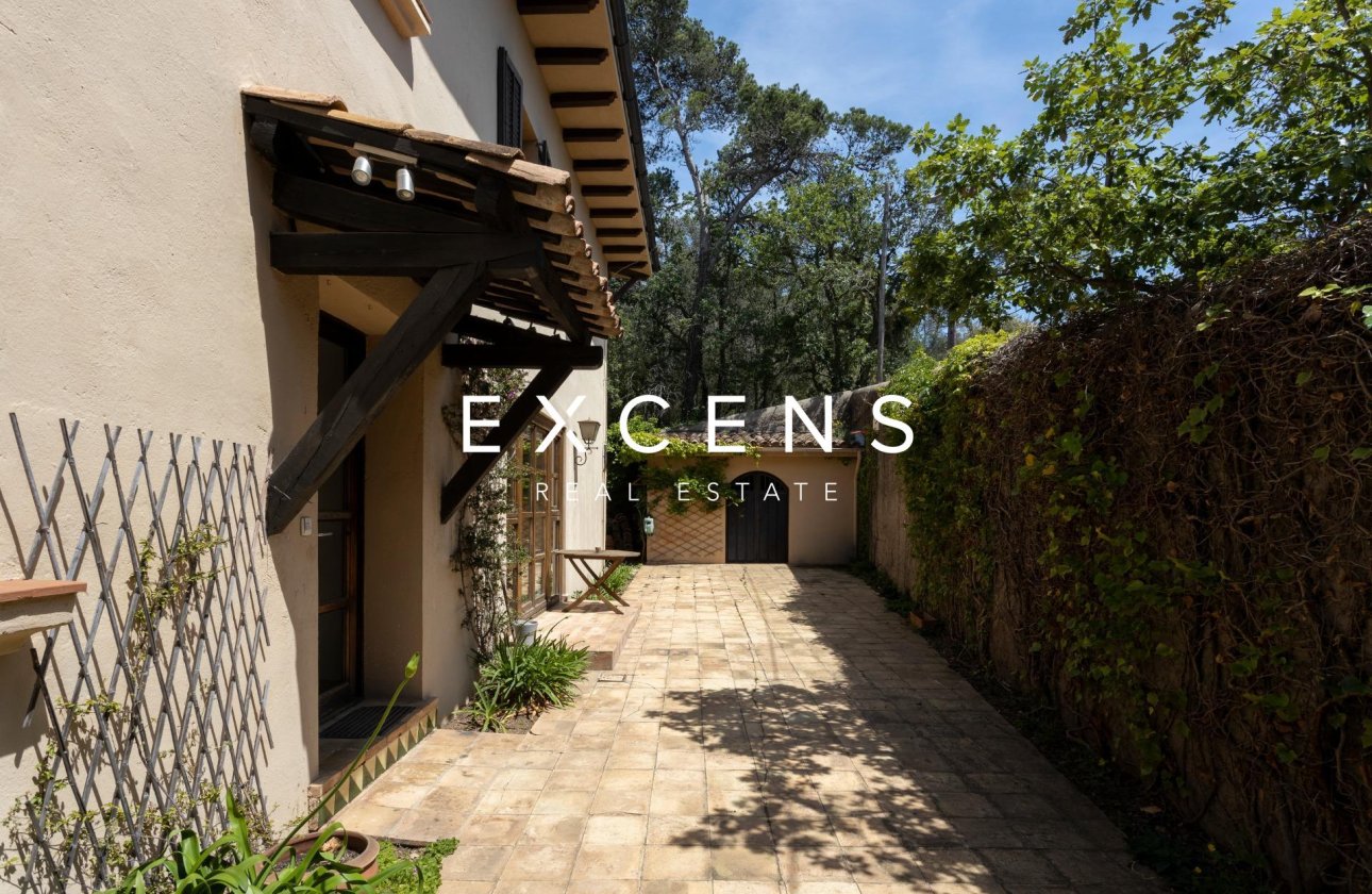 Long Term Rental - House / Villa - Barcelona - Sarrià