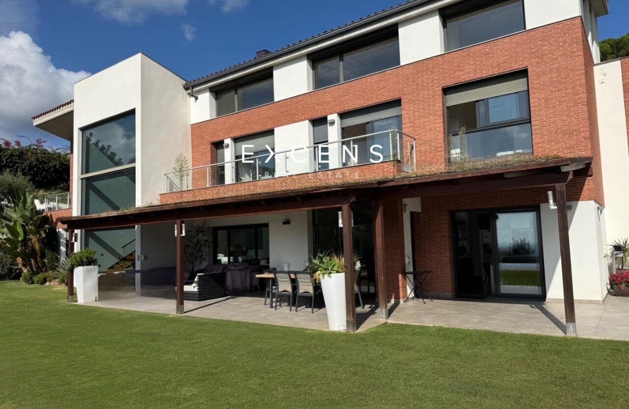 Long Term Rental - House / Villa - Sant Andreu de Llavaneres - Supermaresme