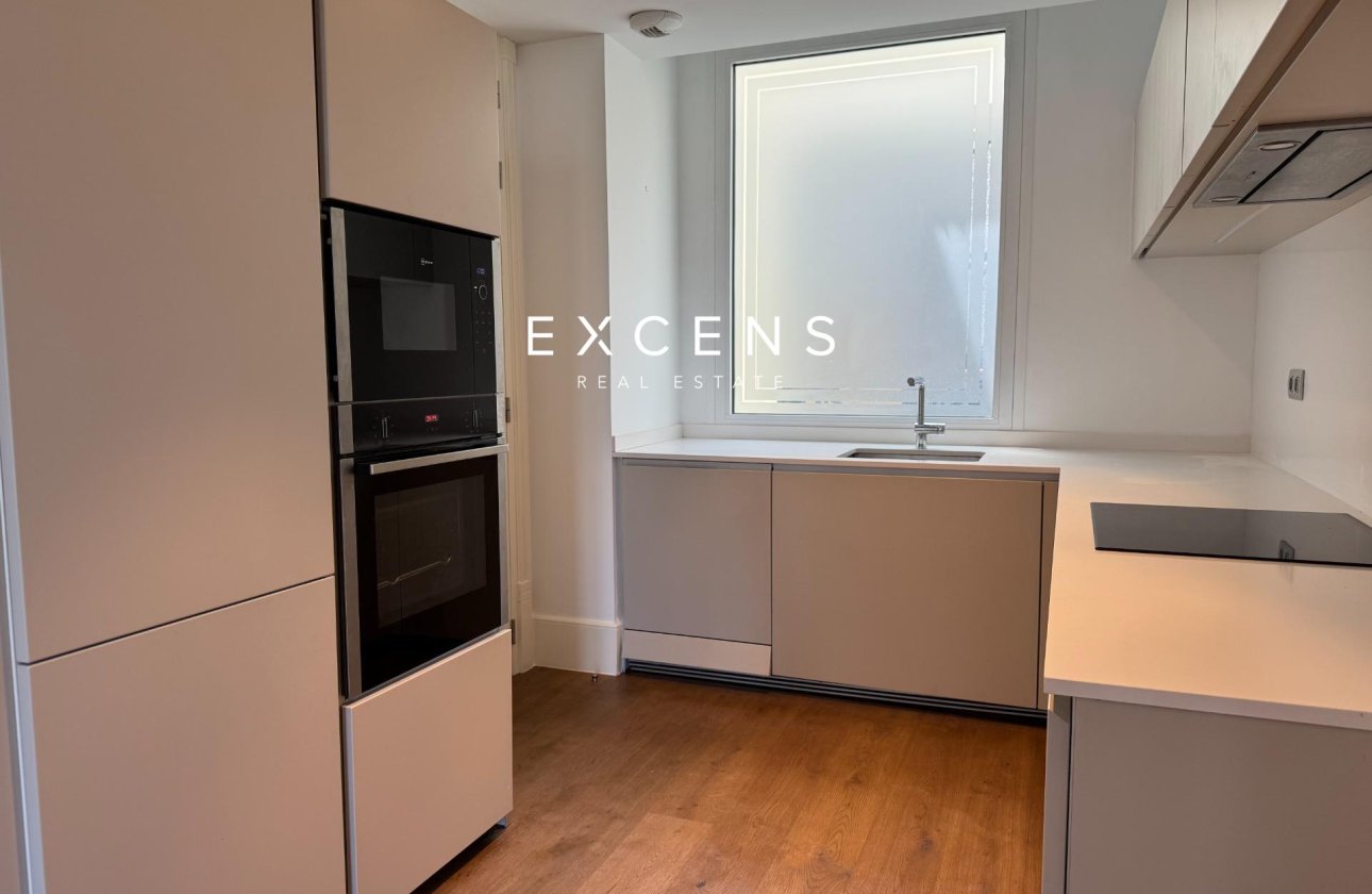 New Developement - Penthouse - Barcelona - Eixample