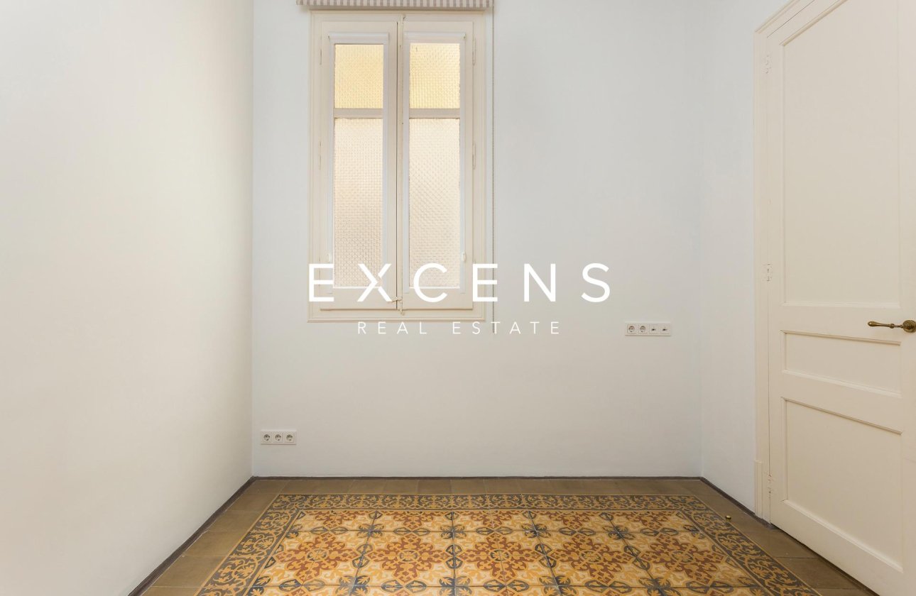 Sale - Flat - Barcelona - Eixample