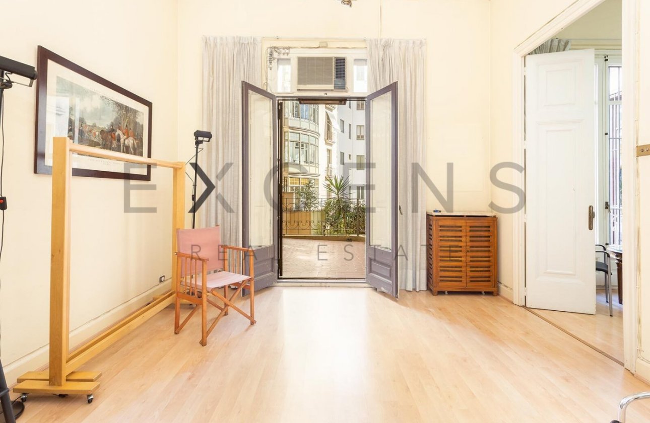 Sale - Flat - Barcelona - Eixample