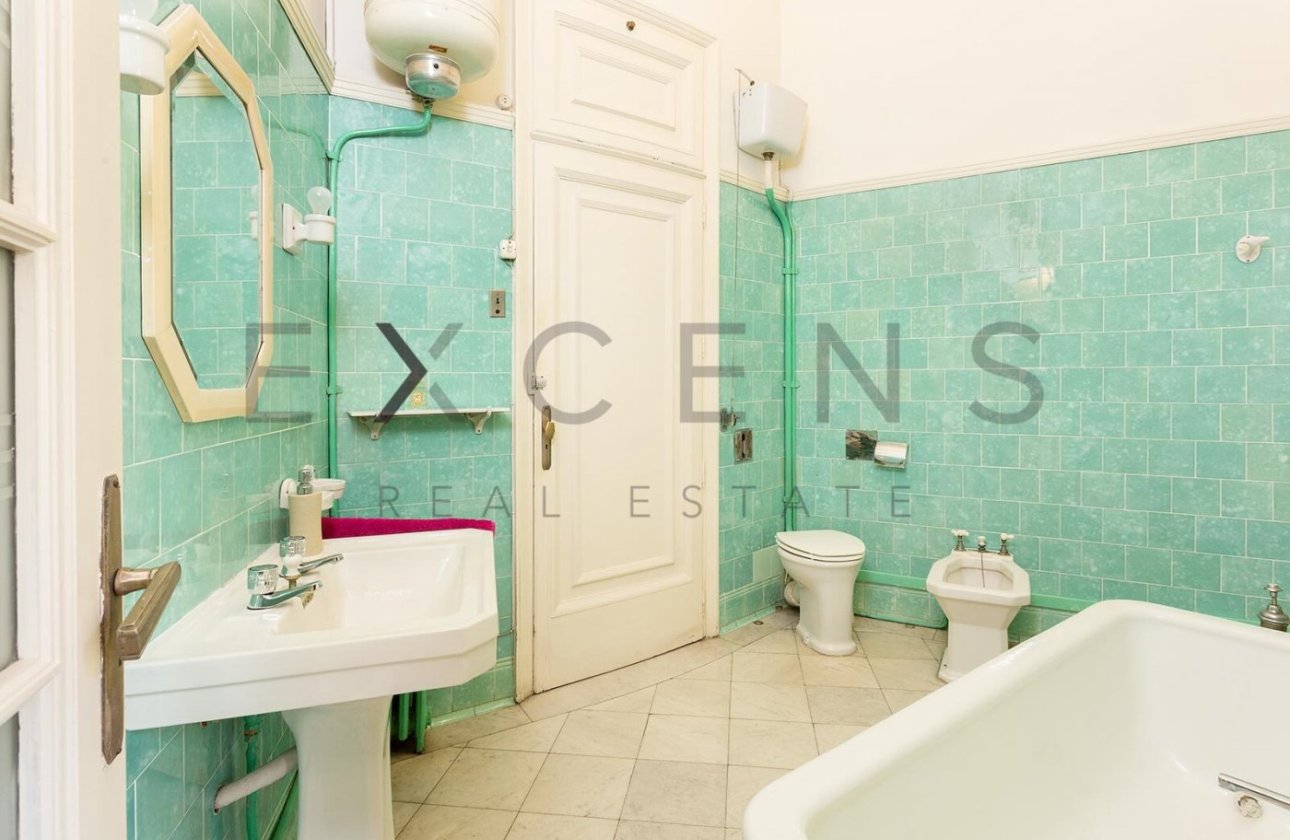 Sale - Flat - Barcelona - Eixample