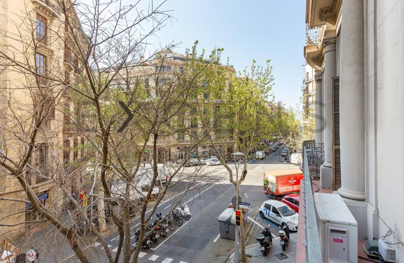 Sale - Flat - Barcelona - Eixample