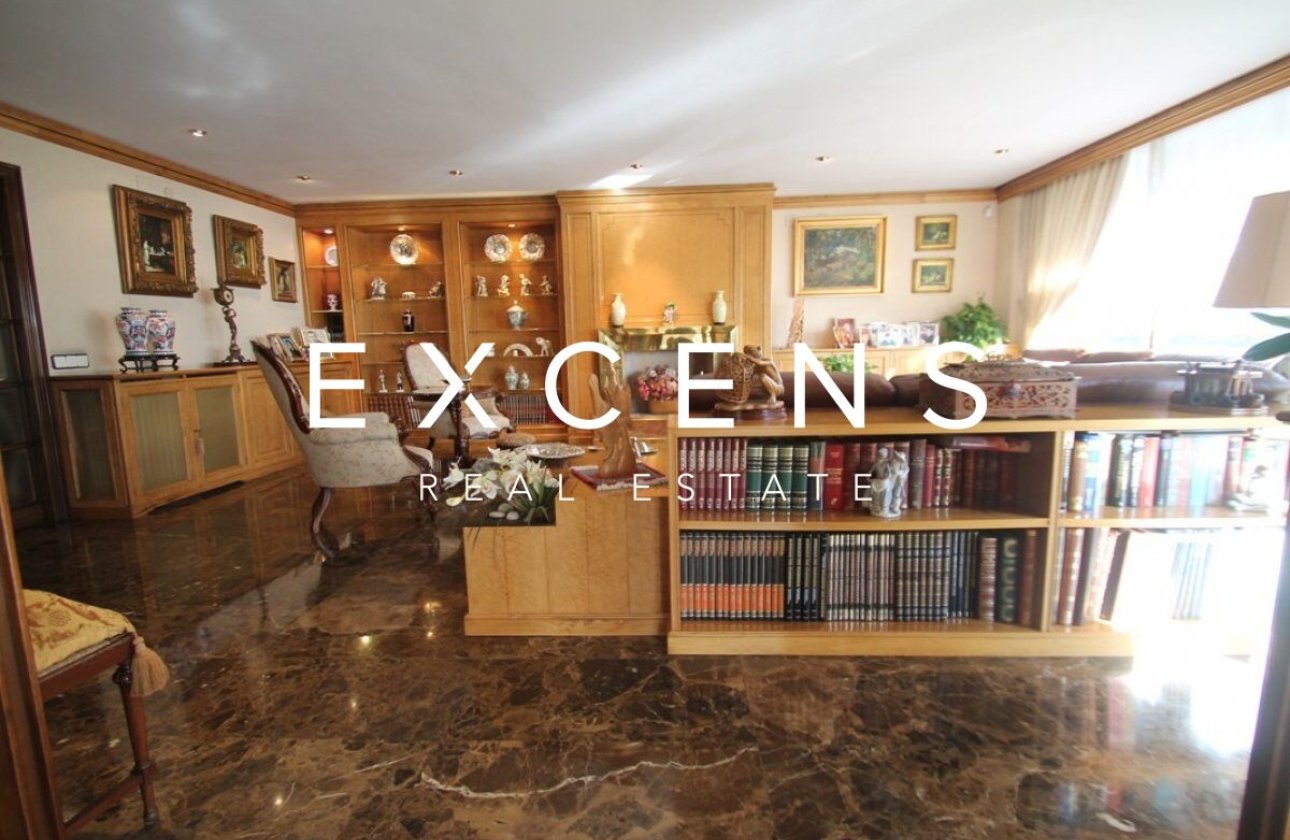 Sale - Flat - Barcelona - Eixample