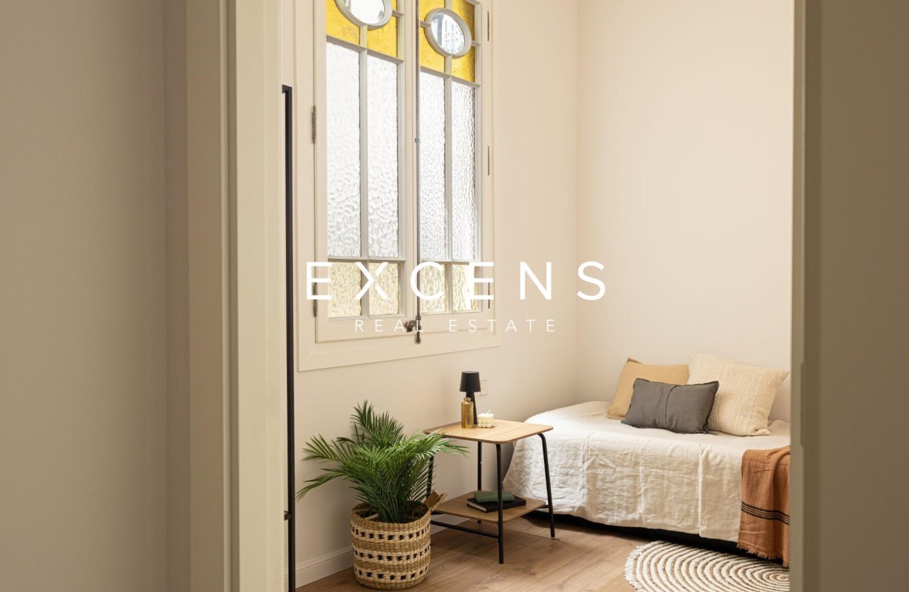 Sale - Flat - Barcelona - Eixample