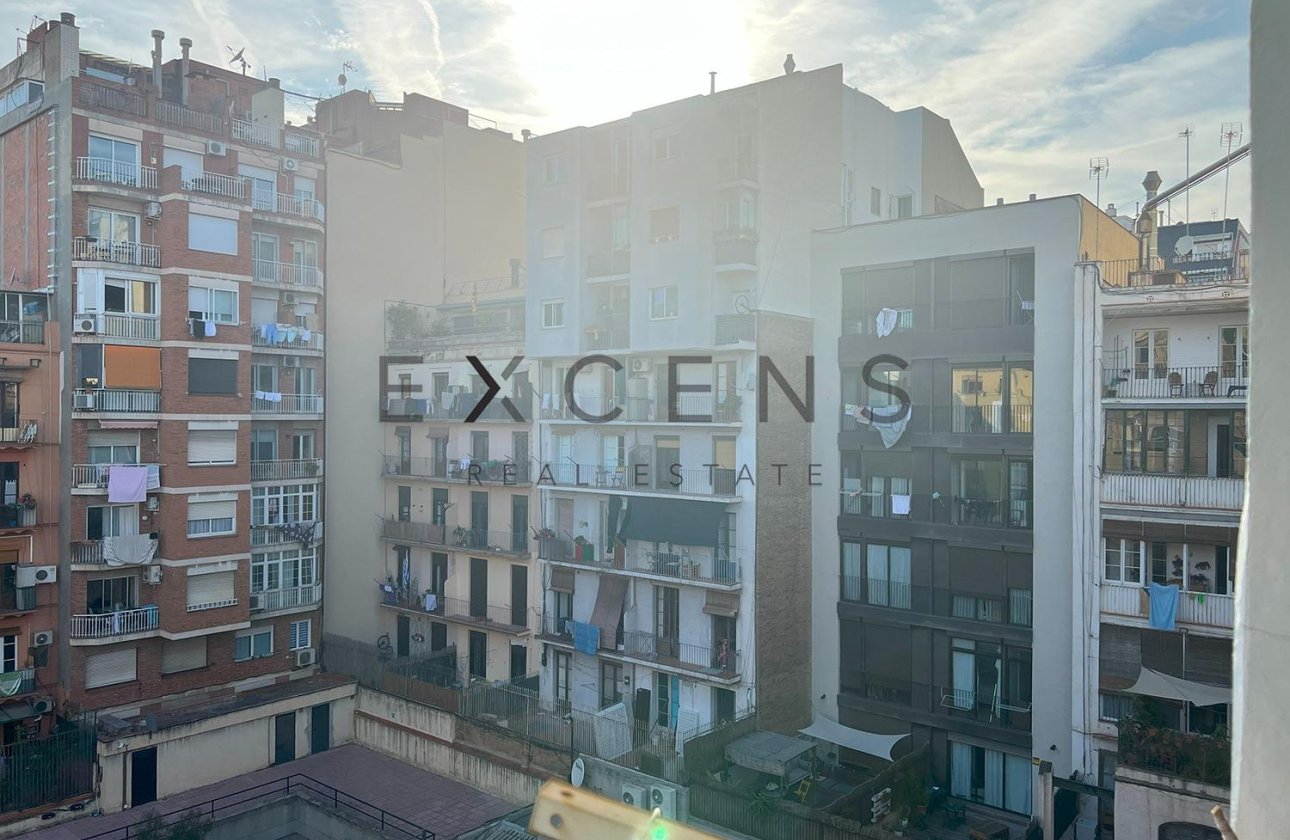 Sale - Flat - Barcelona - Eixample