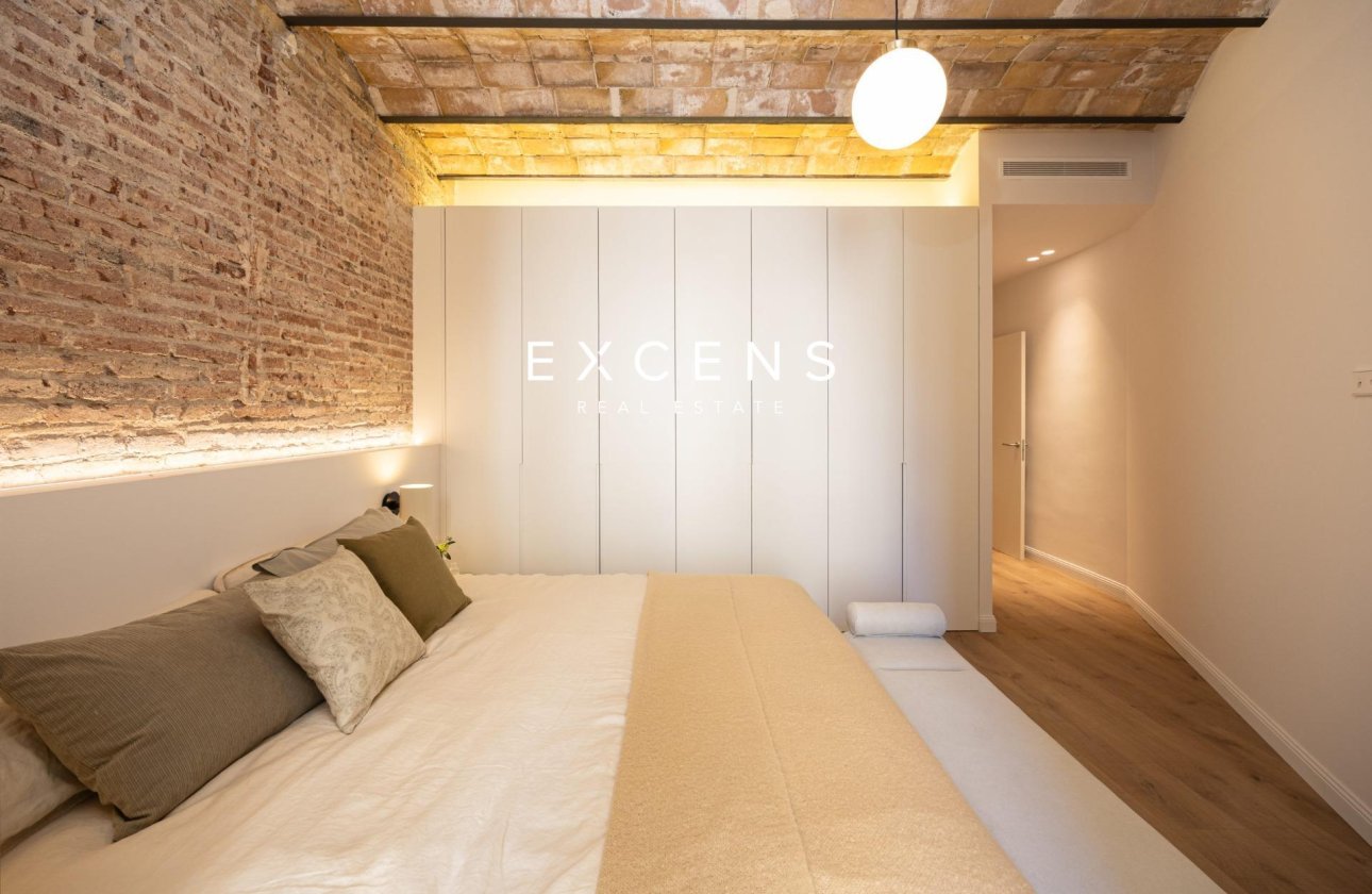 Sale - Flat - Barcelona - Eixample