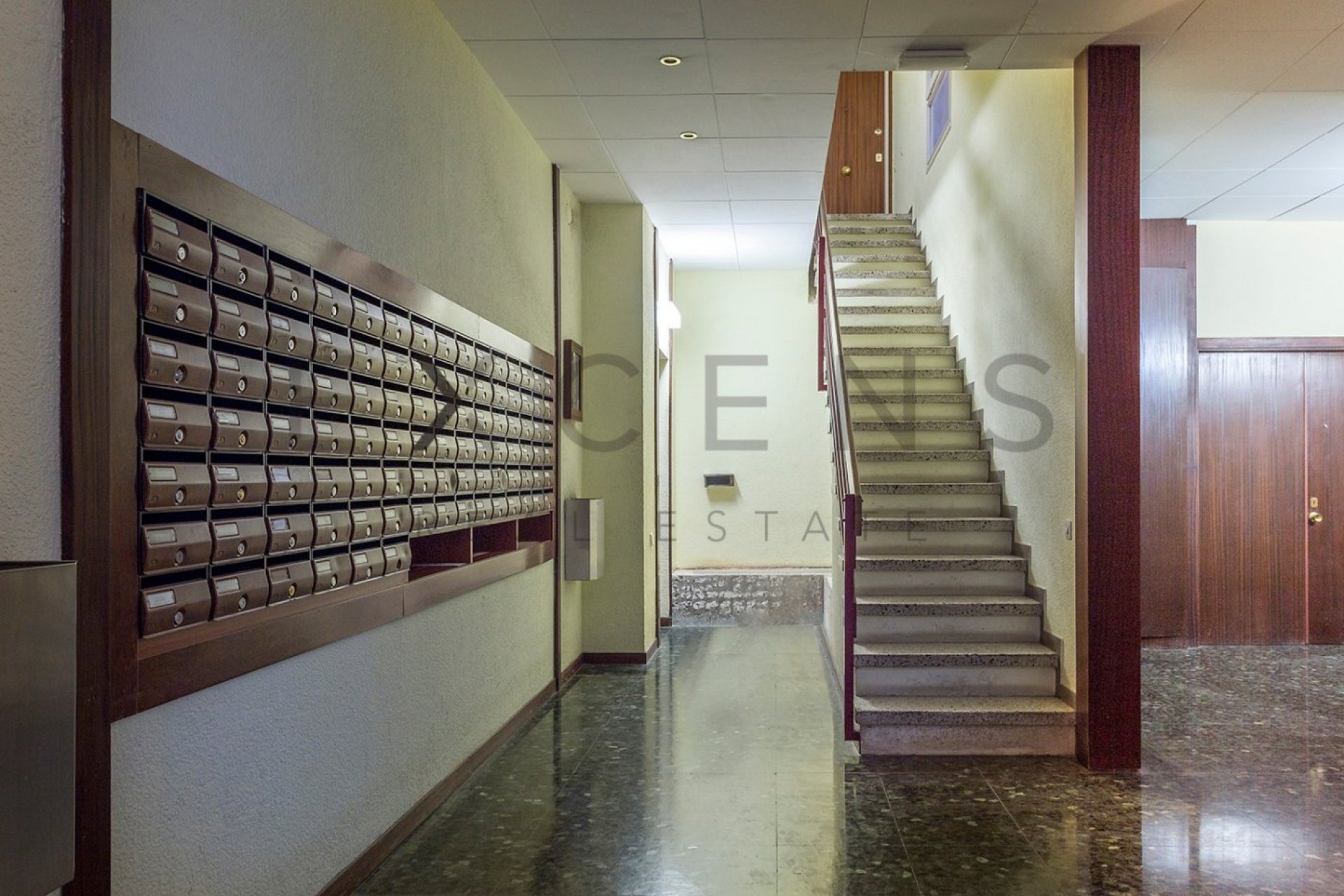 Sale - Flat - Barcelona - Les Corts