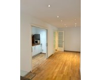 Sale - Flat - Barcelona - Les Corts