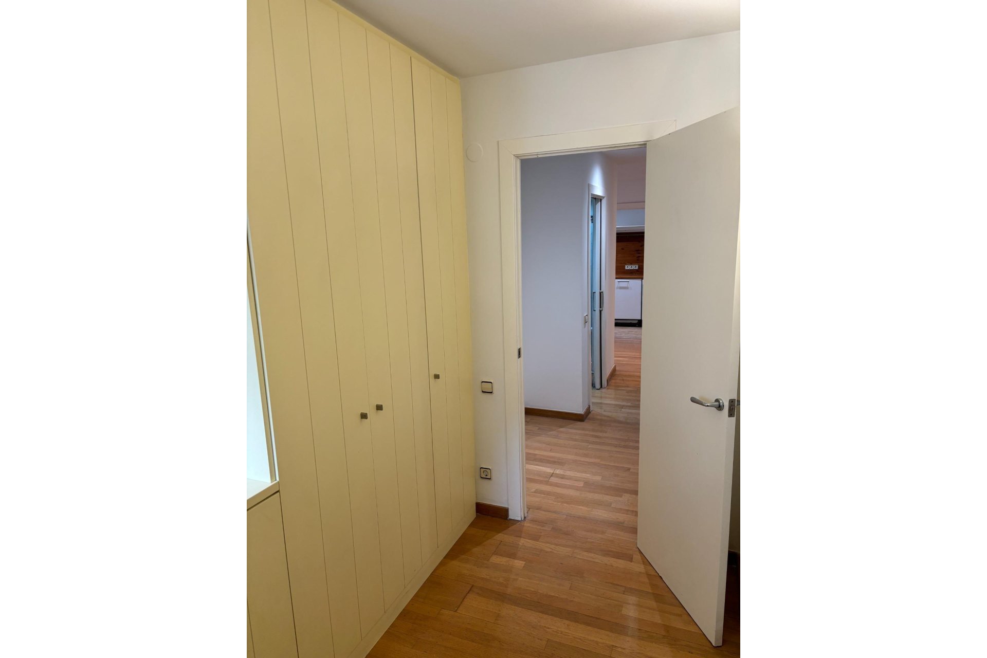 Sale - Flat - Barcelona - Les Corts