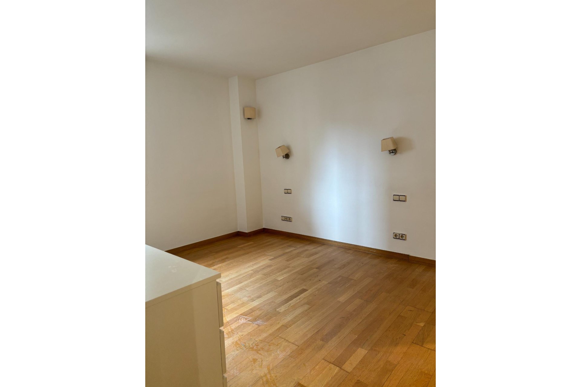 Sale - Flat - Barcelona - Les Corts