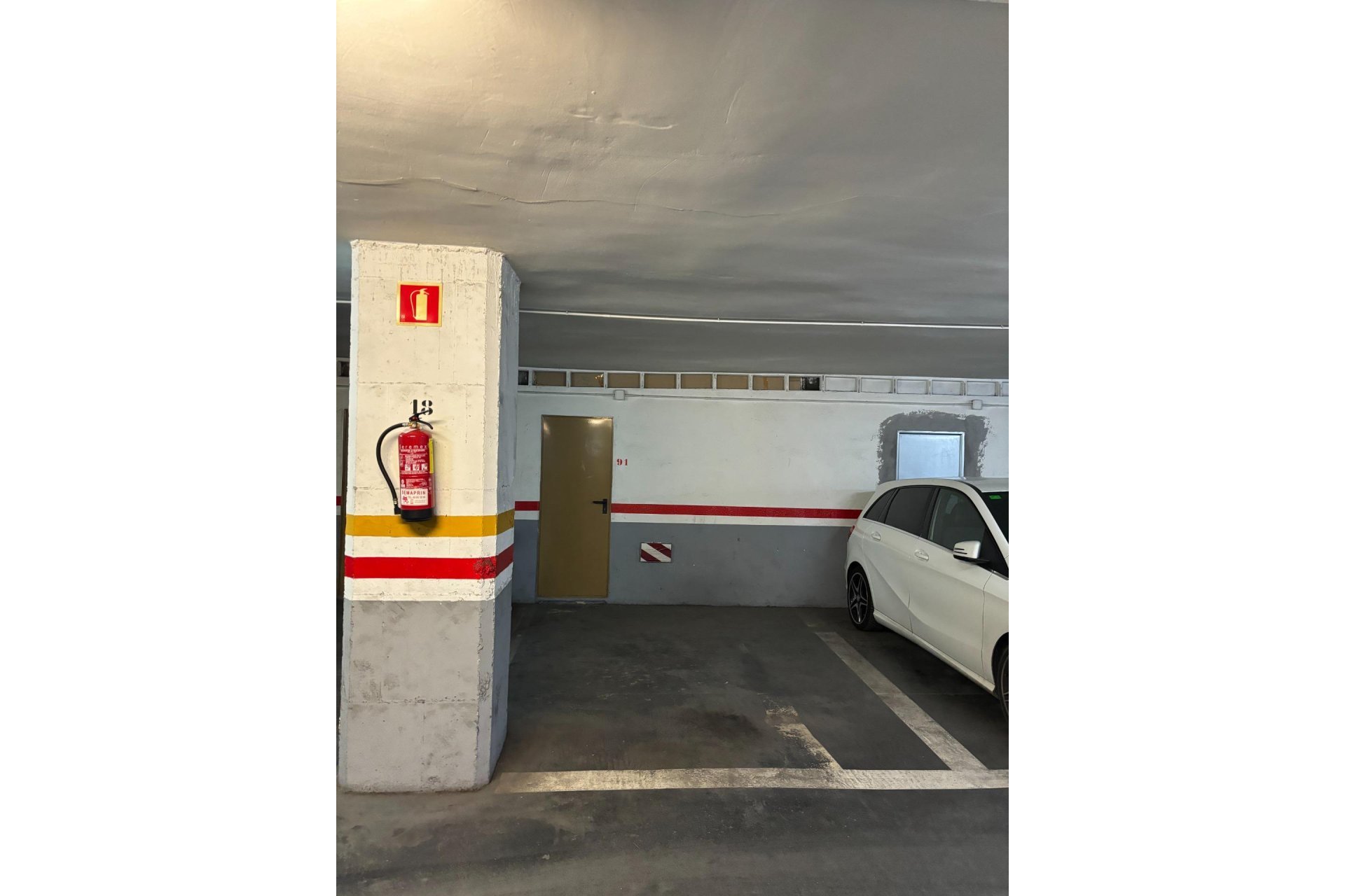 Sale - Flat - Barcelona - Les Corts