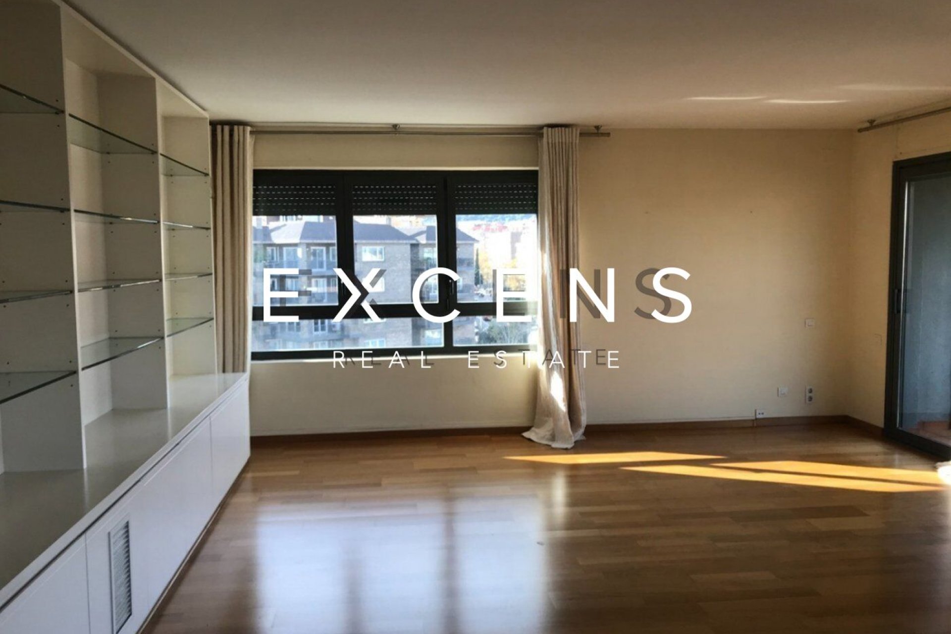 Sale - Flat - Barcelona - Les Tres Torres