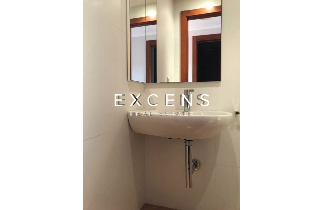 Sale - Flat - Barcelona - Les Tres Torres