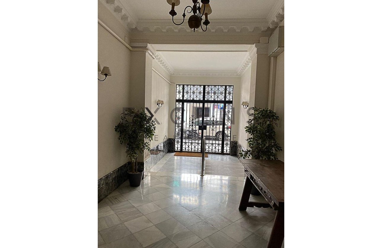 Sale - Flat - Barcelona - Sant Gervasi - Galvany