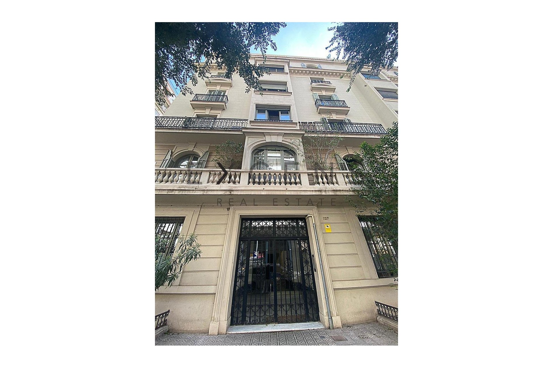 Sale - Flat - Barcelona - Sant Gervasi - Galvany