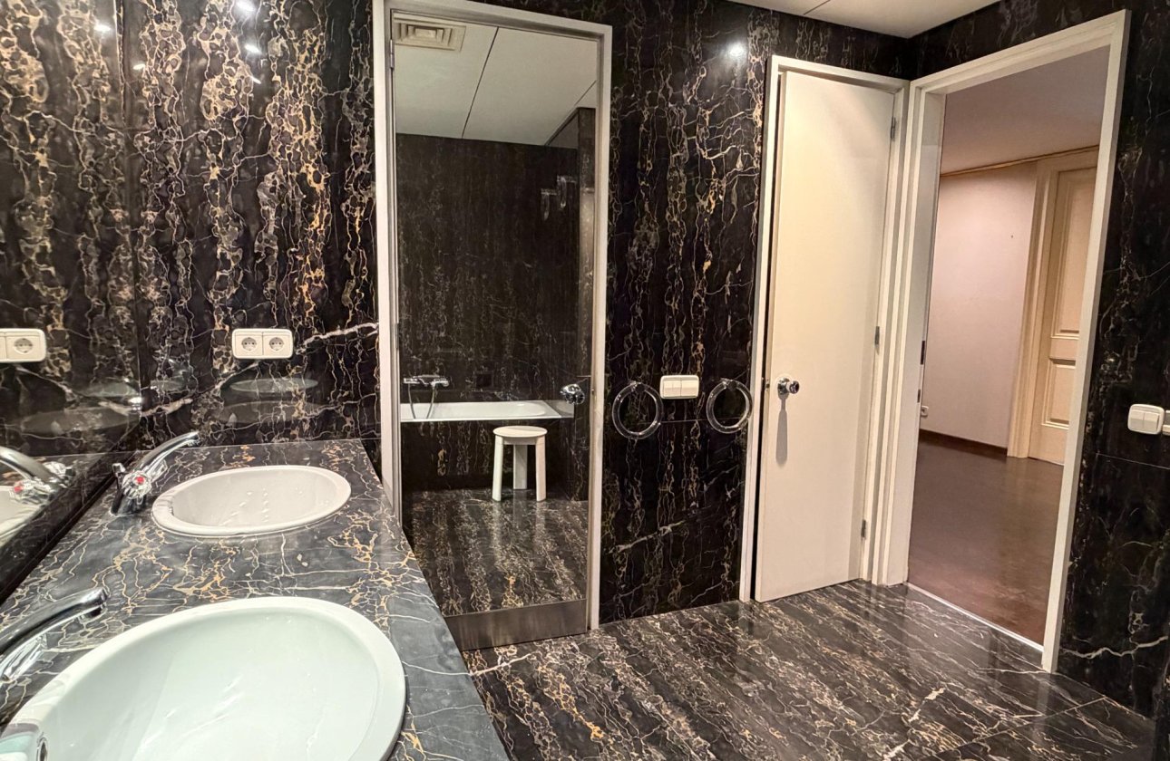 Sale - Flat - Barcelona - Turo Park