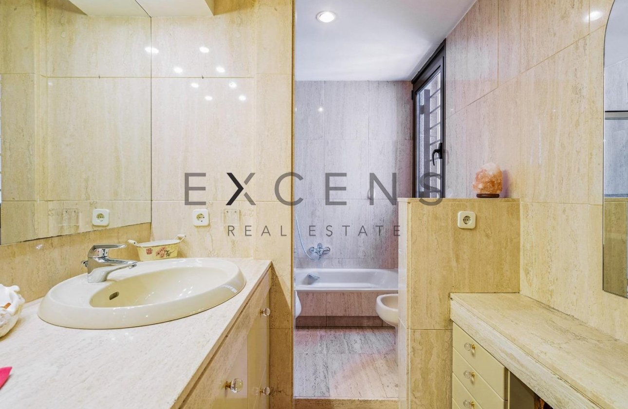 Sale - Flat - Barcelona - Upper Area