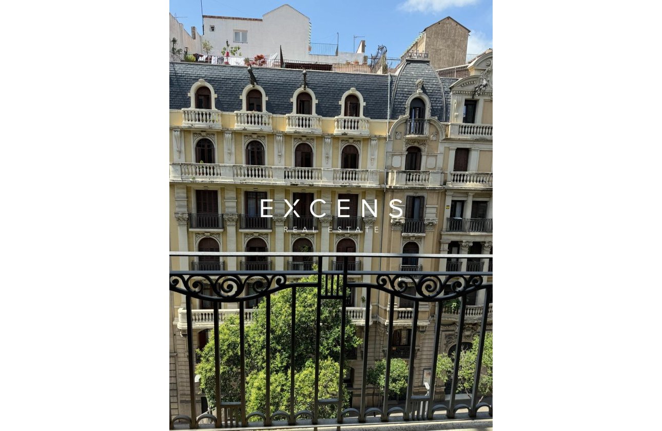 Sale - Flat - Barcelona - Upper Area