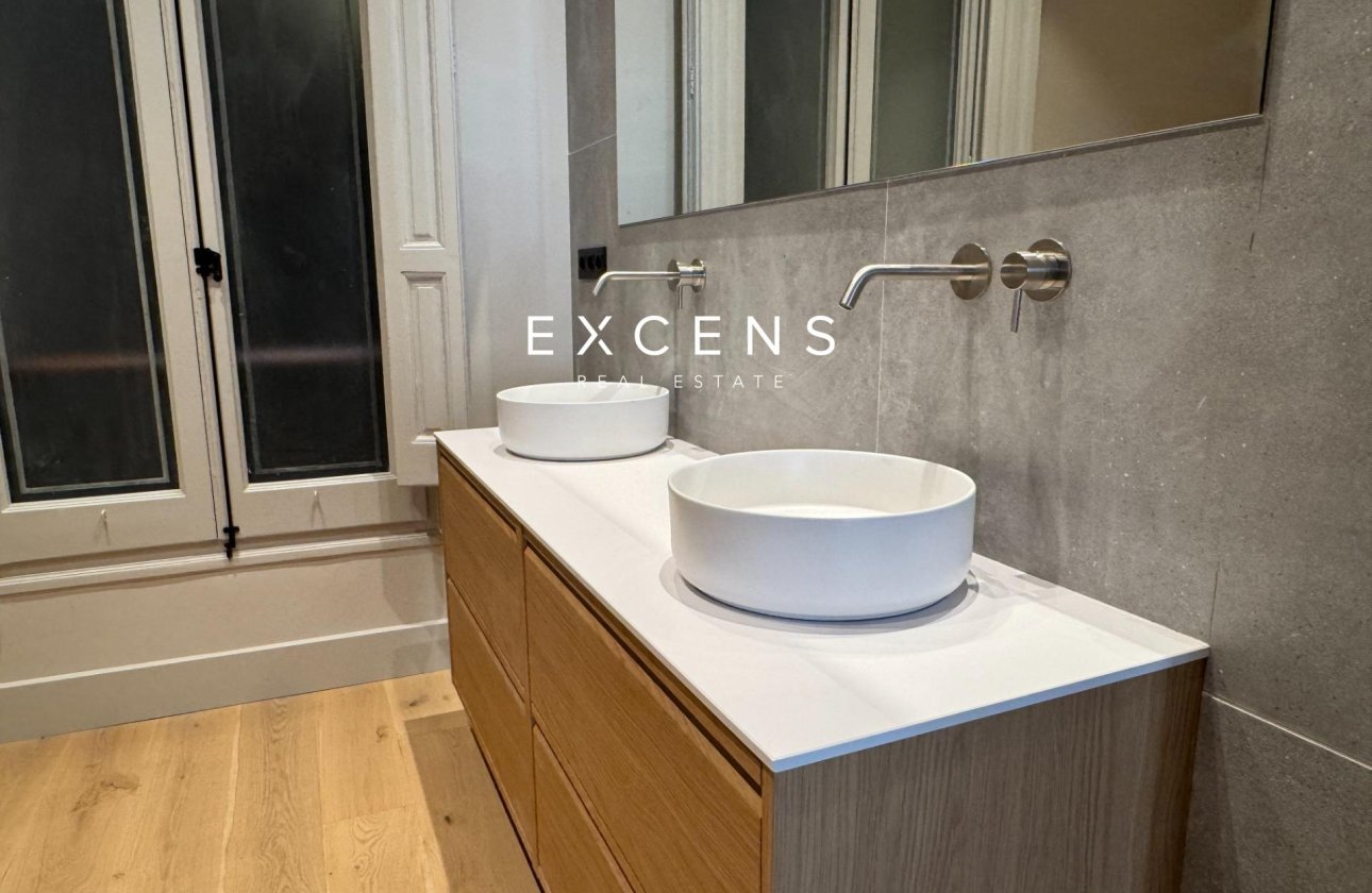 Sale - Flat - Barcelona - Upper Area