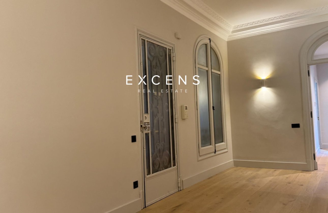 Sale - Flat - Barcelona - Upper Area