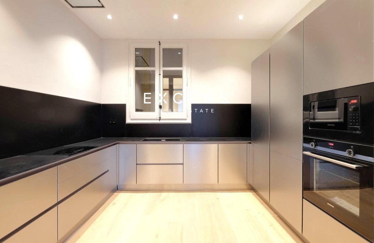 Sale - Flat - Barcelona - Upper Area