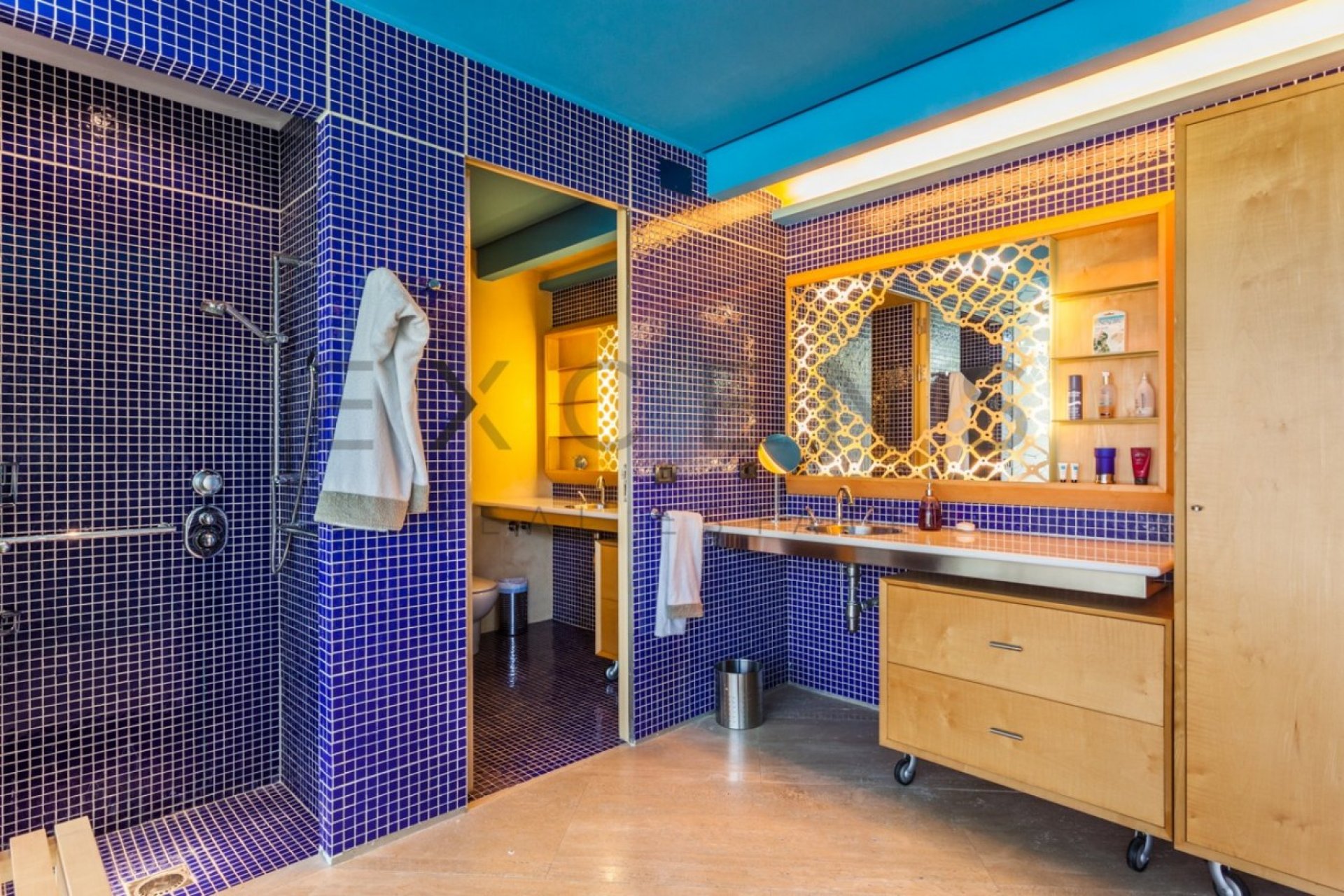 Sale - House / Villa - Barcelona - Upper Area