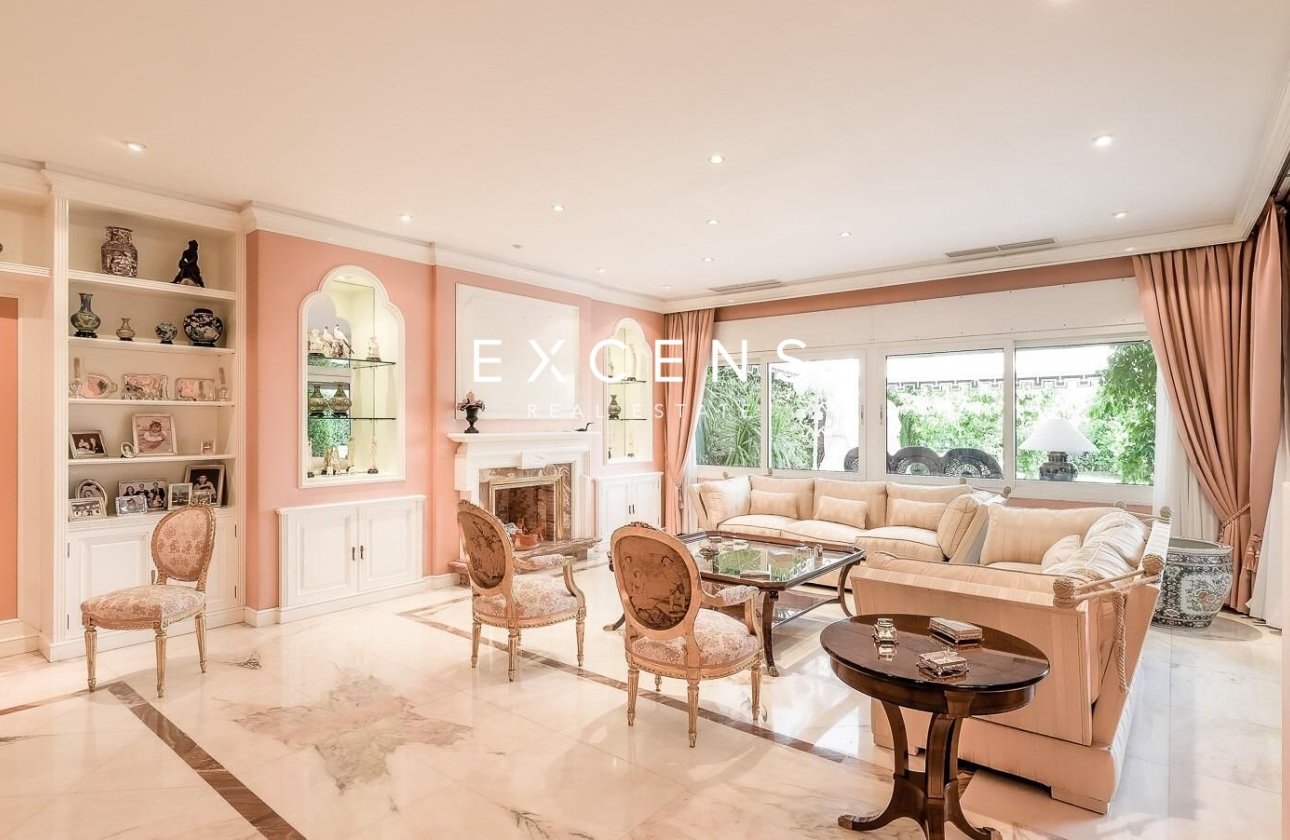 Sale - House / Villa - Barcelona - Upper Area