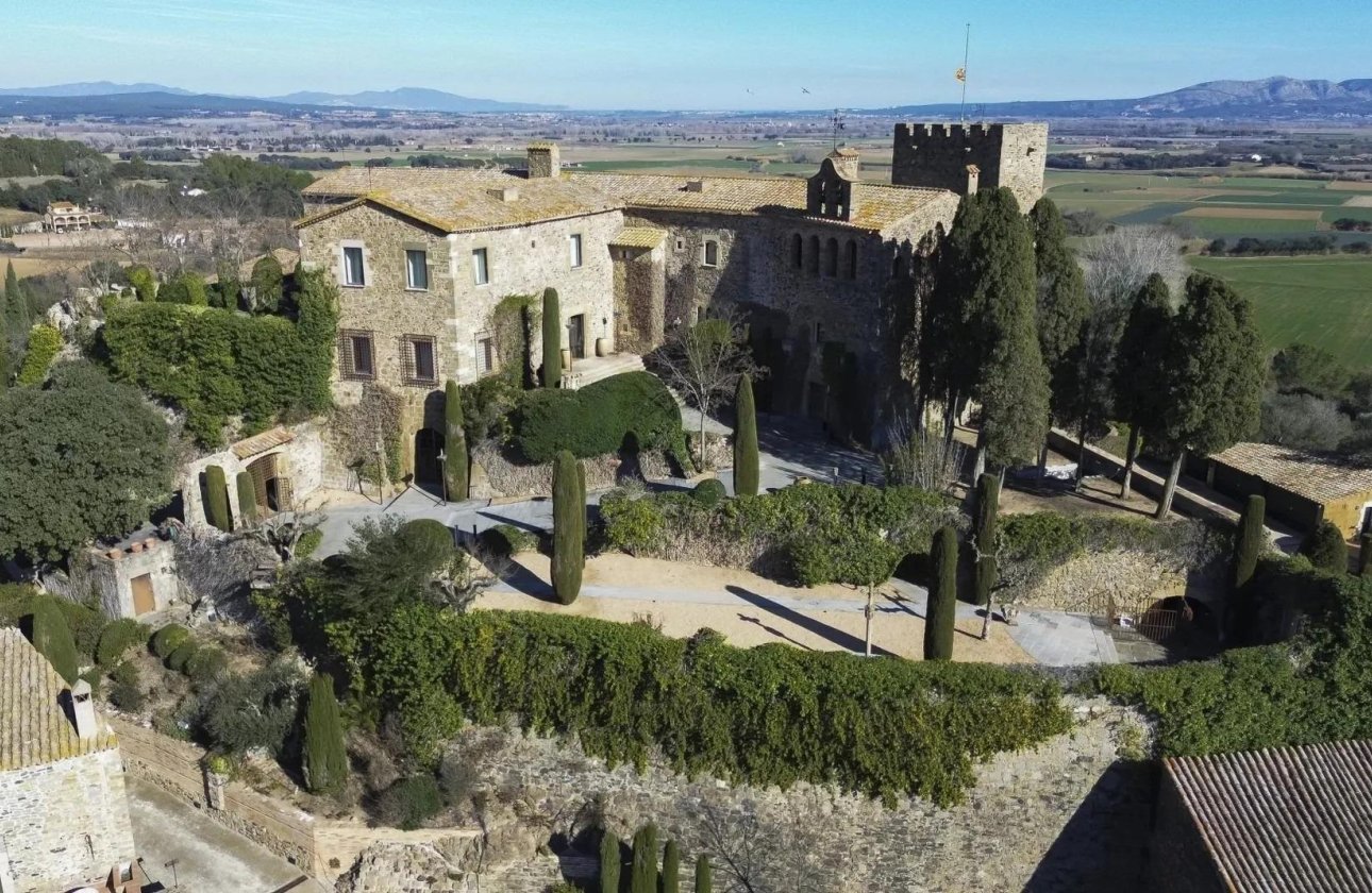 Sale - House / Villa - Foixà - Empordà