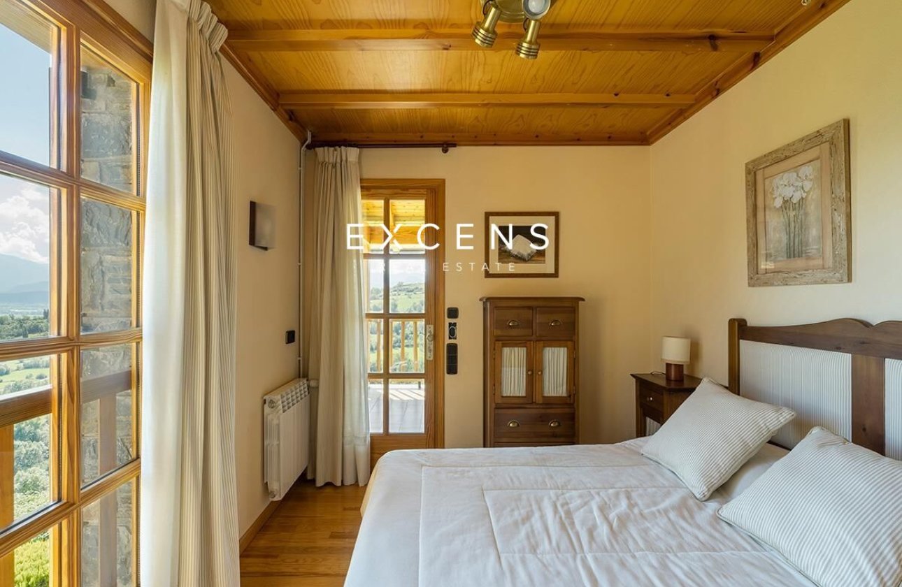 Sale - House / Villa - Ger - Cerdanya