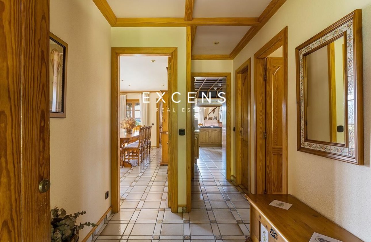 Sale - House / Villa - Ger - Cerdanya