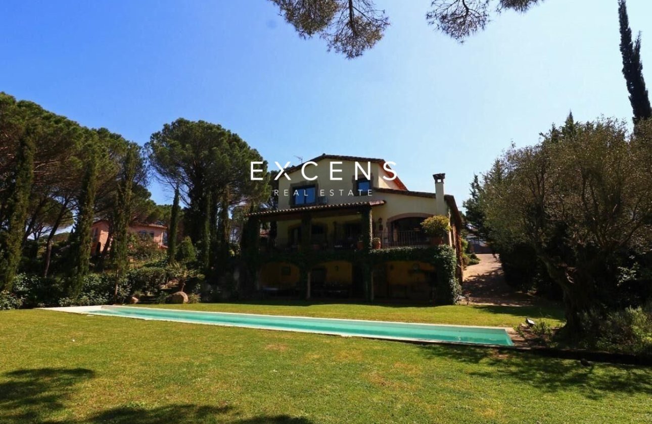 Sale - House / Villa - Santa Cristina d'Aro - Empordà