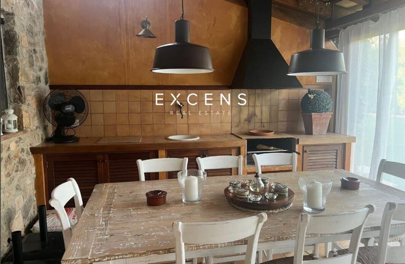 Sale - House / Villa - Torrent de Girona - Empordà