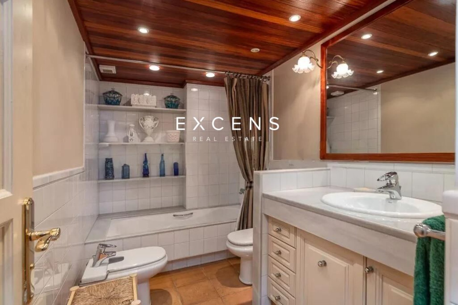 Sale - House / Villa - Torrent de Girona - Empordà