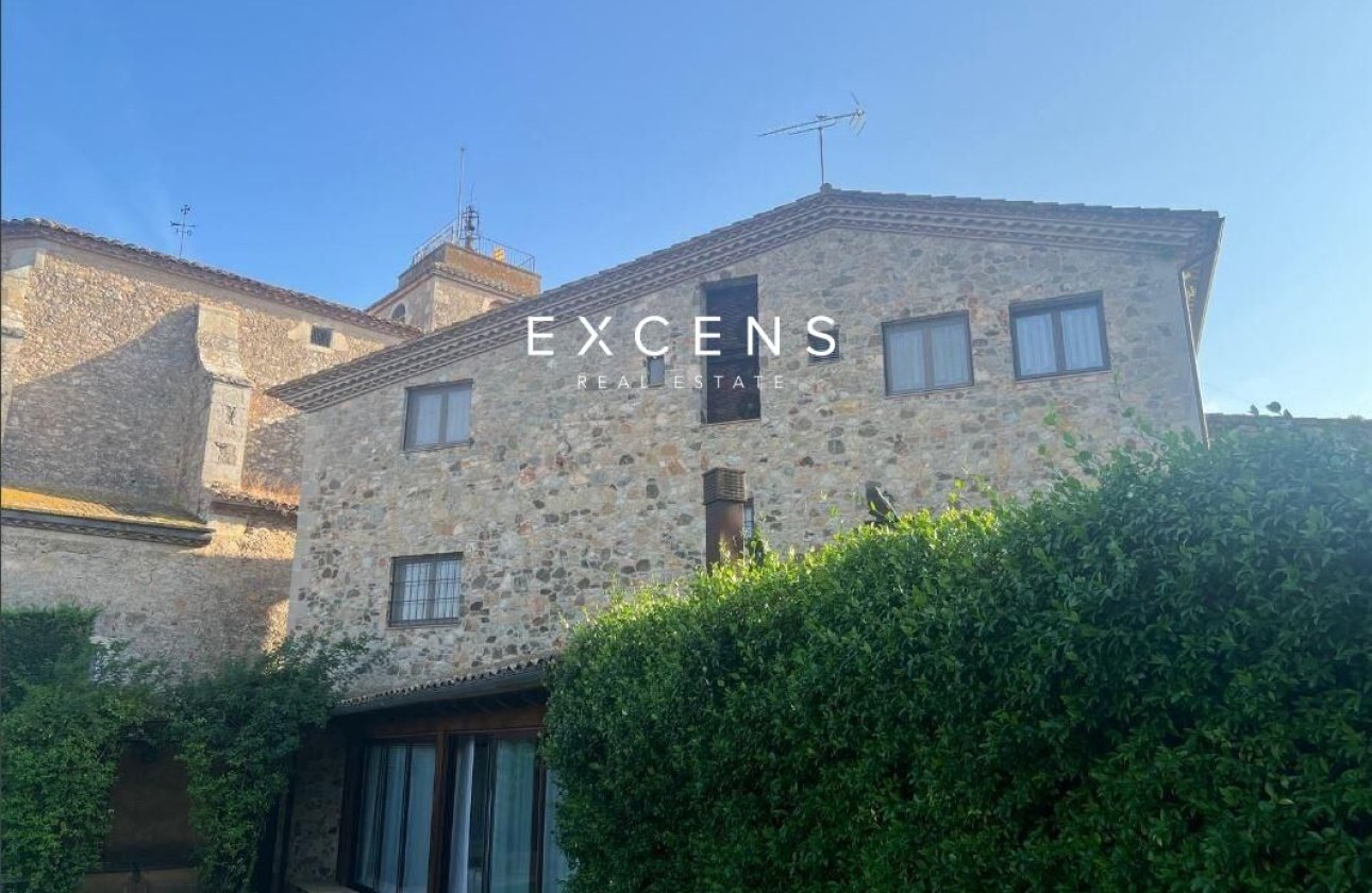 Sale - House / Villa - Torrent de Girona - Empordà