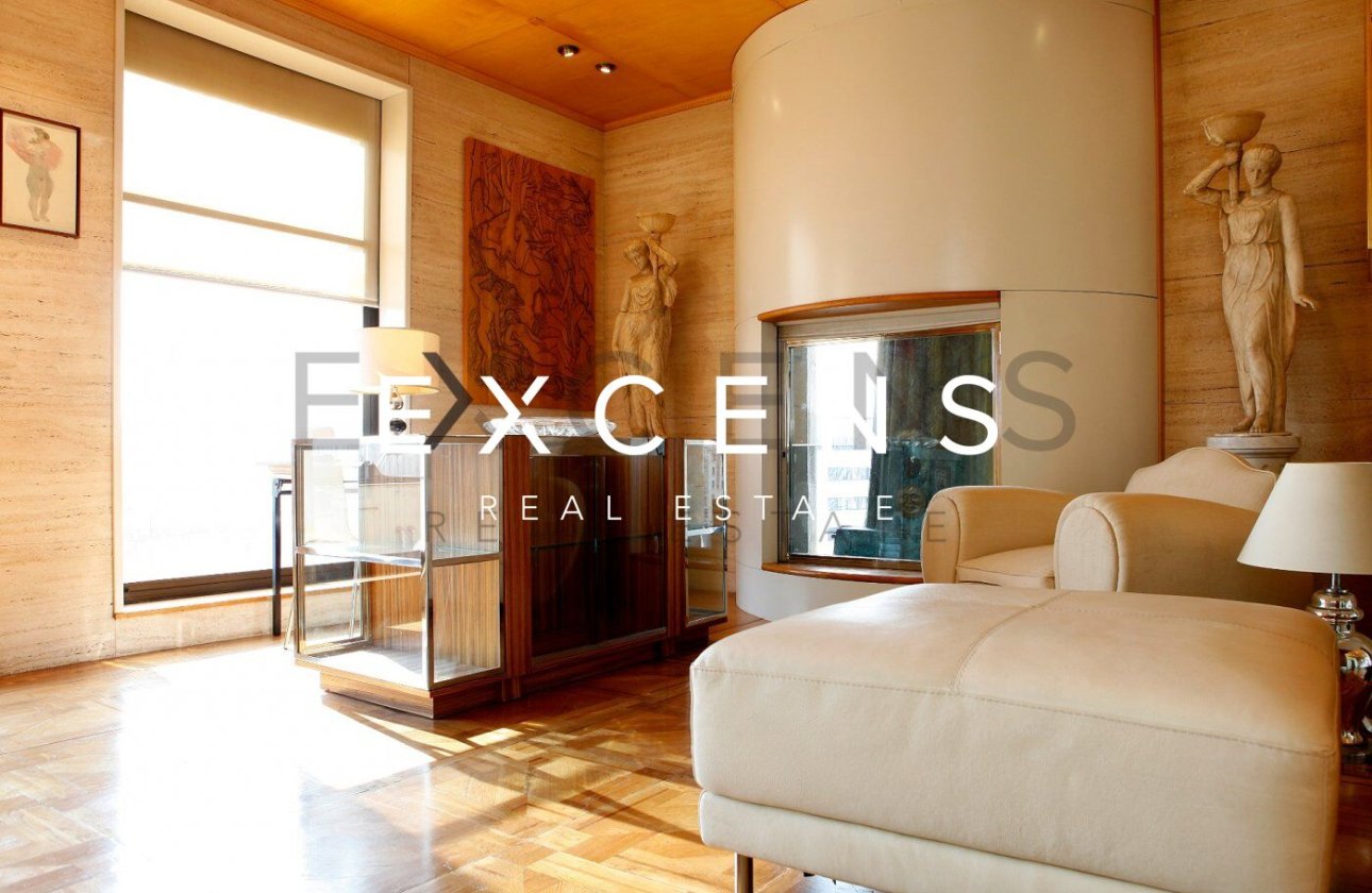 Sale - Penthouse - Barcelona - Eixample