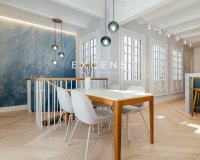 Sale - Penthouse - Barcelona - Eixample