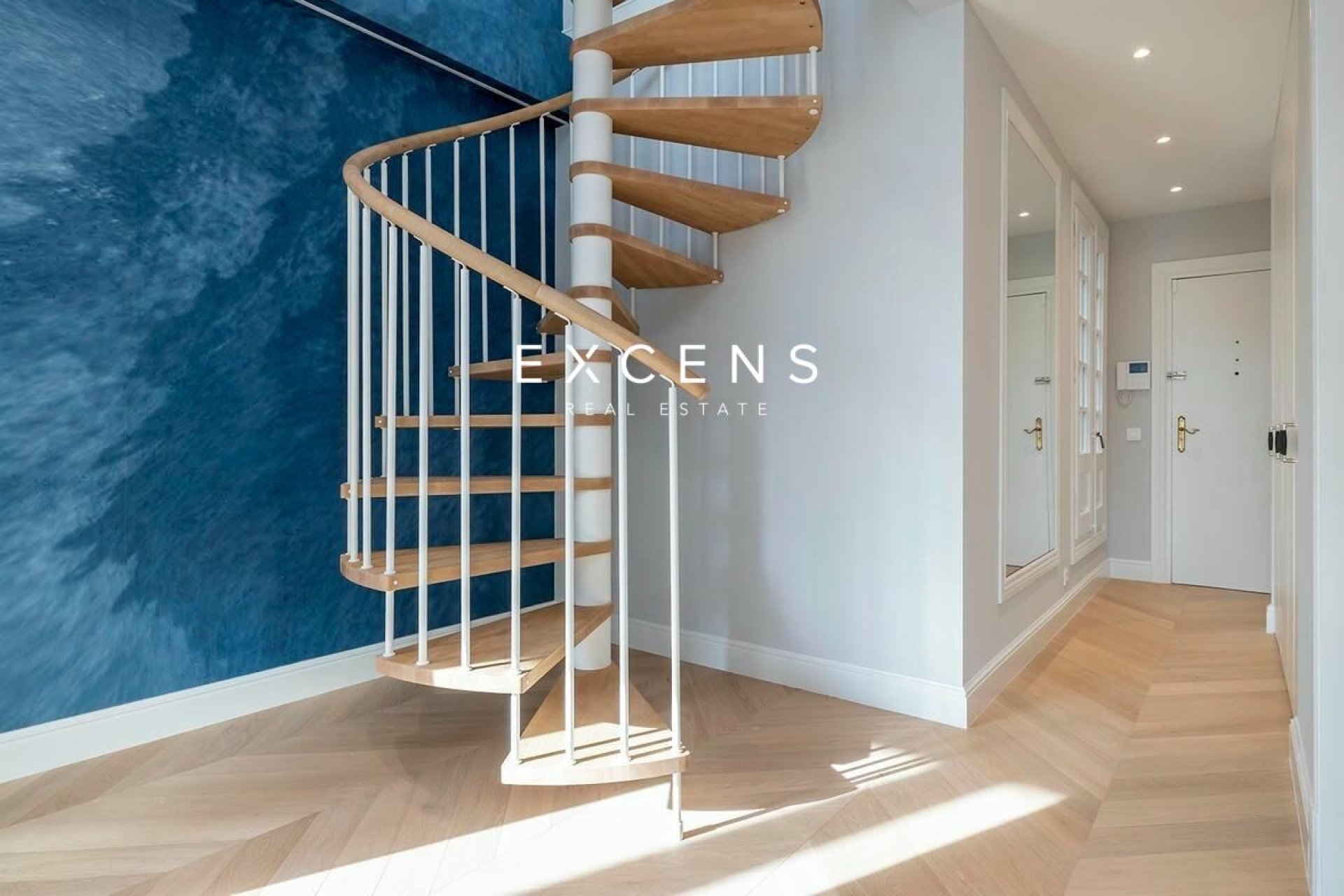 Sale - Penthouse - Barcelona - Eixample