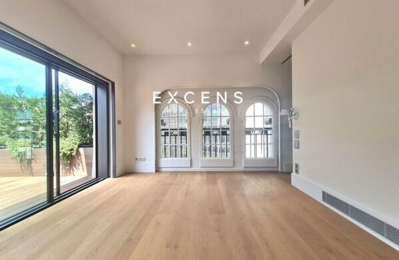 Sale - Penthouse - Barcelona - Eixample