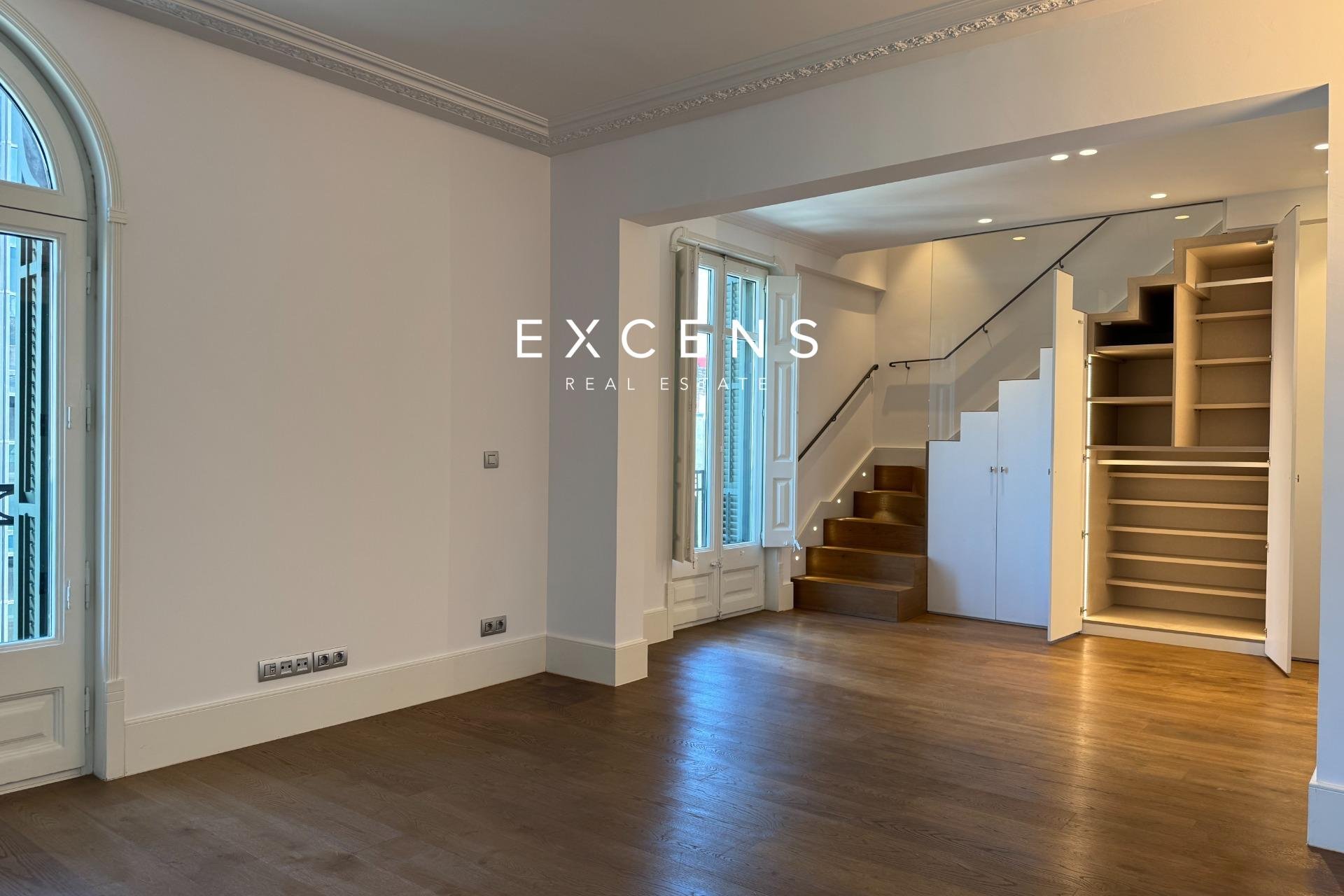 Sale - Penthouse - Barcelona - Eixample
